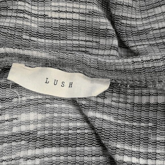 LUSH Women's Gray Marled 3/4 Sleeve Twist Knot Knitted Midi Dress — Size L - Picture 9 of 9